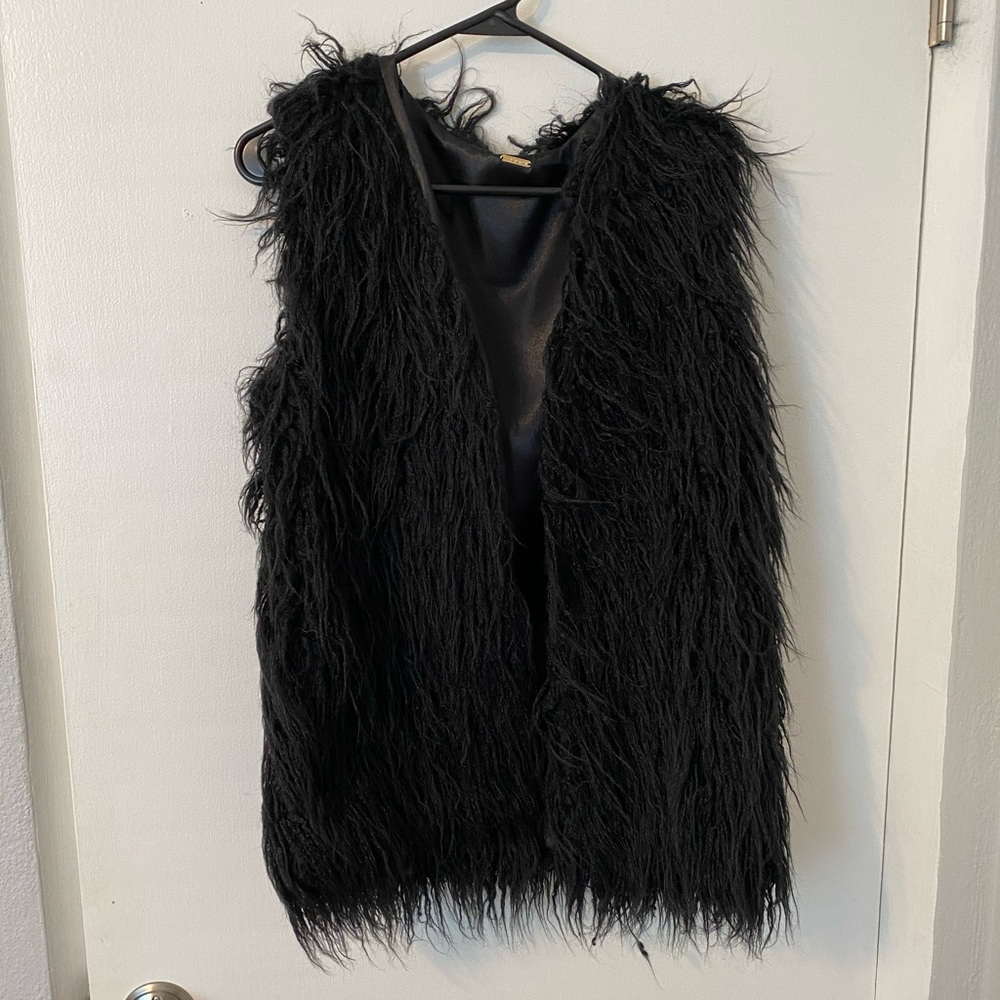 Black Shaggy Vest